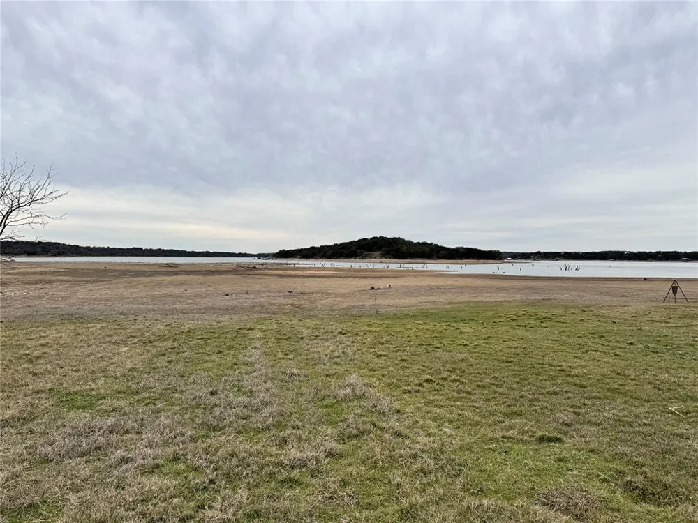 154 Lake Front Circle May, TX 76857