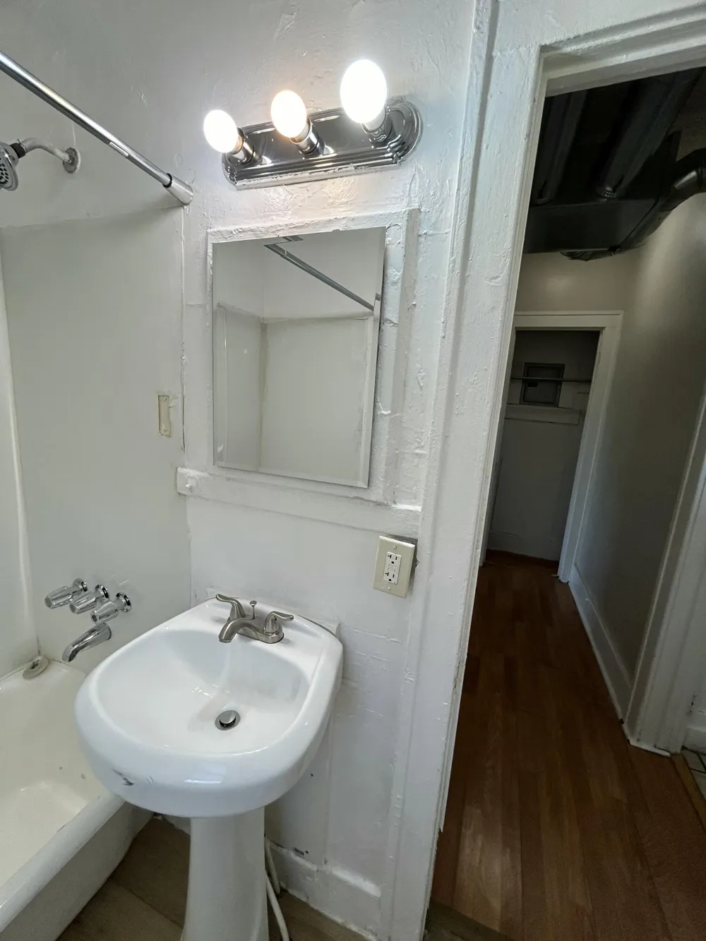 3737 Scovel Place Detroit, MI 48208