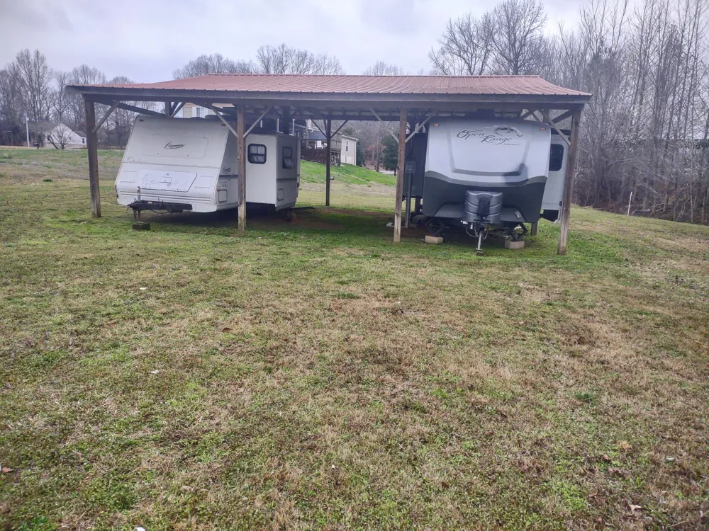 59 Lakeside Ln Decaturville, TN 38329