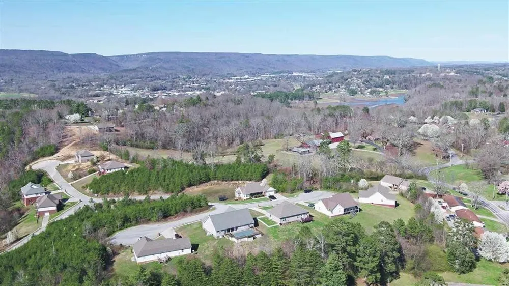 132 Nicole Drive Dayton, TN 37321