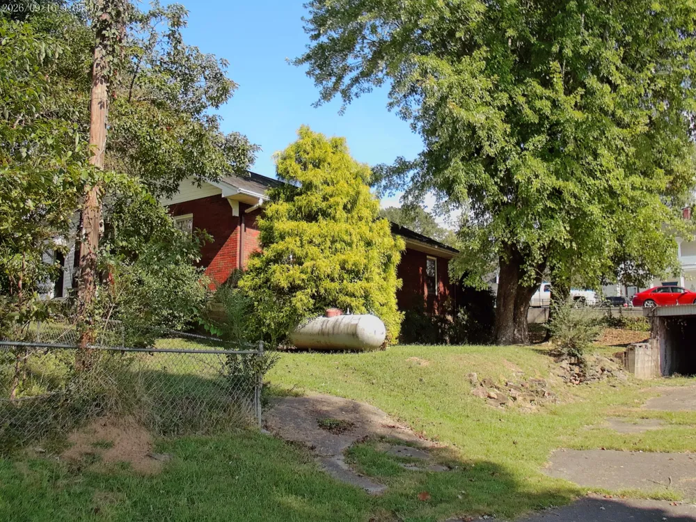365 Main Street Ducktown, TN 37326