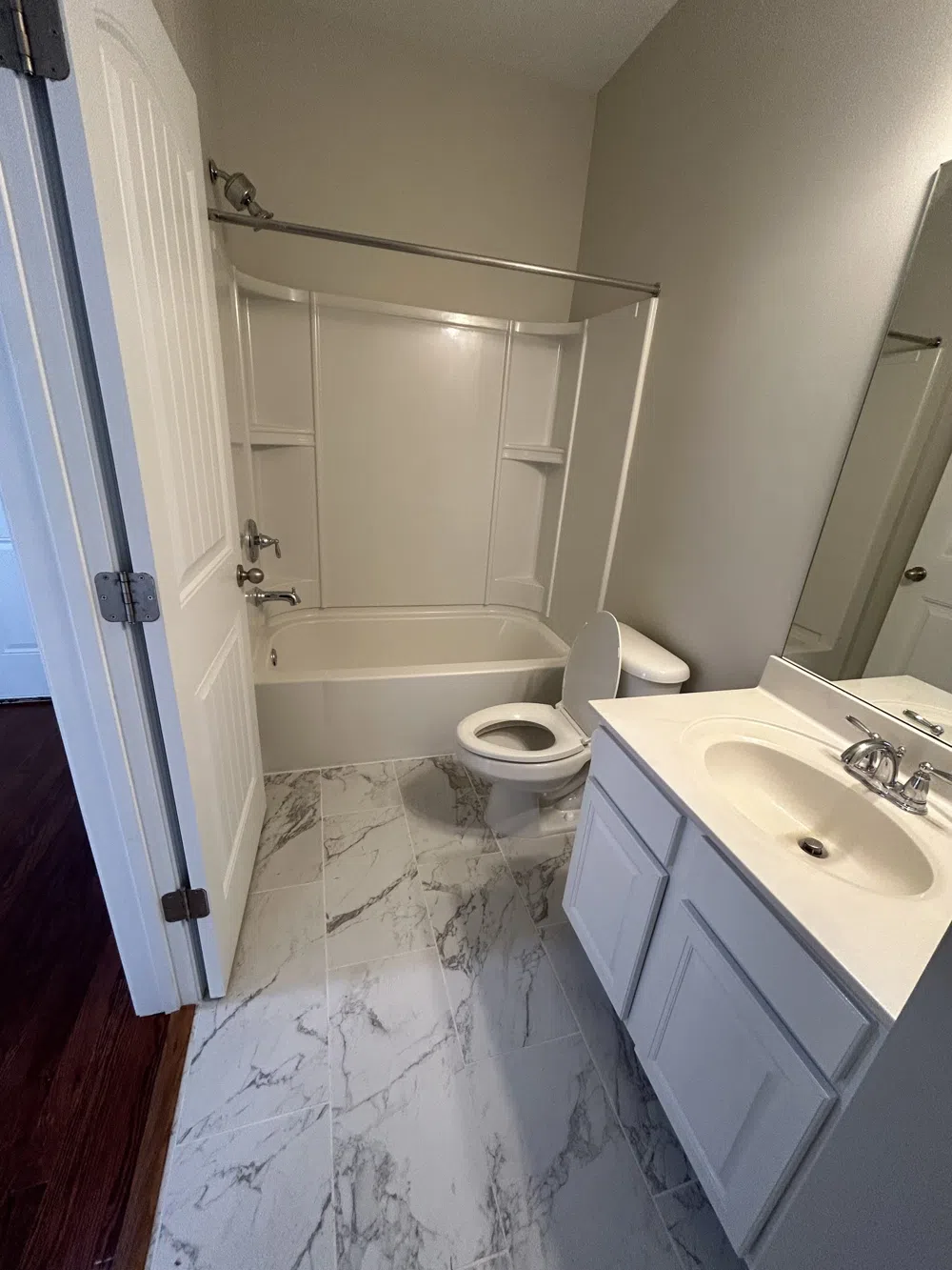 1856 Looking Glass Ln Nolensville, TN 37135