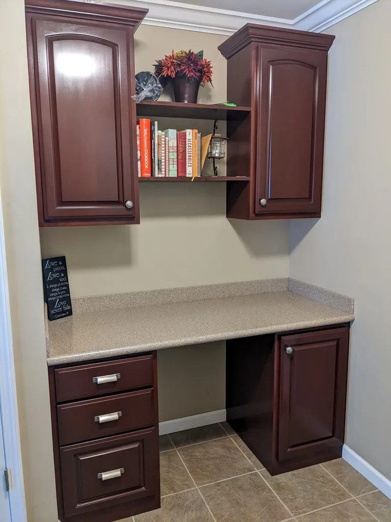 93 Tamatha Dr Paris, TN 38242