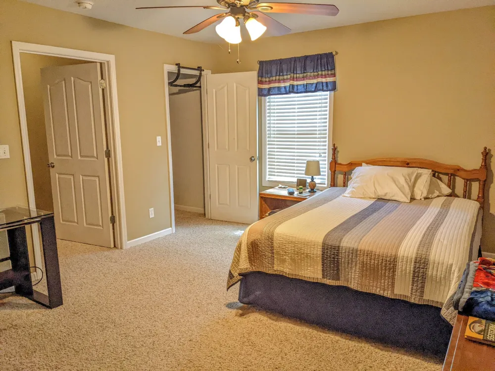 93 Tamatha Dr Paris, TN 38242