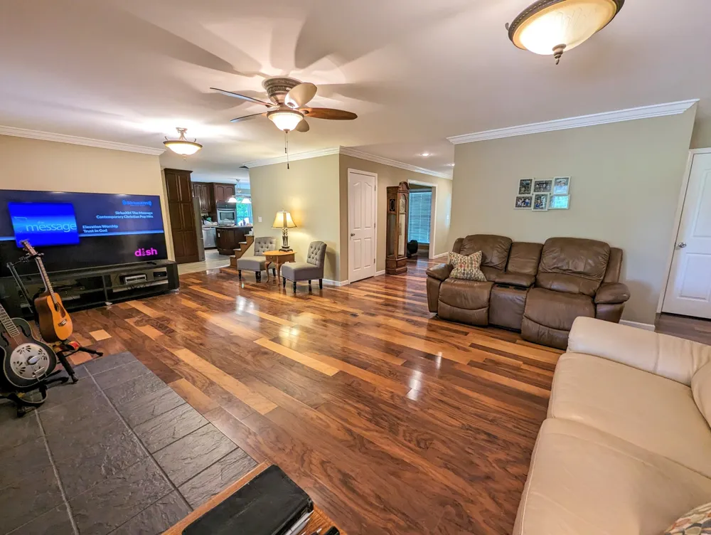 93 Tamatha Dr Paris, TN 38242
