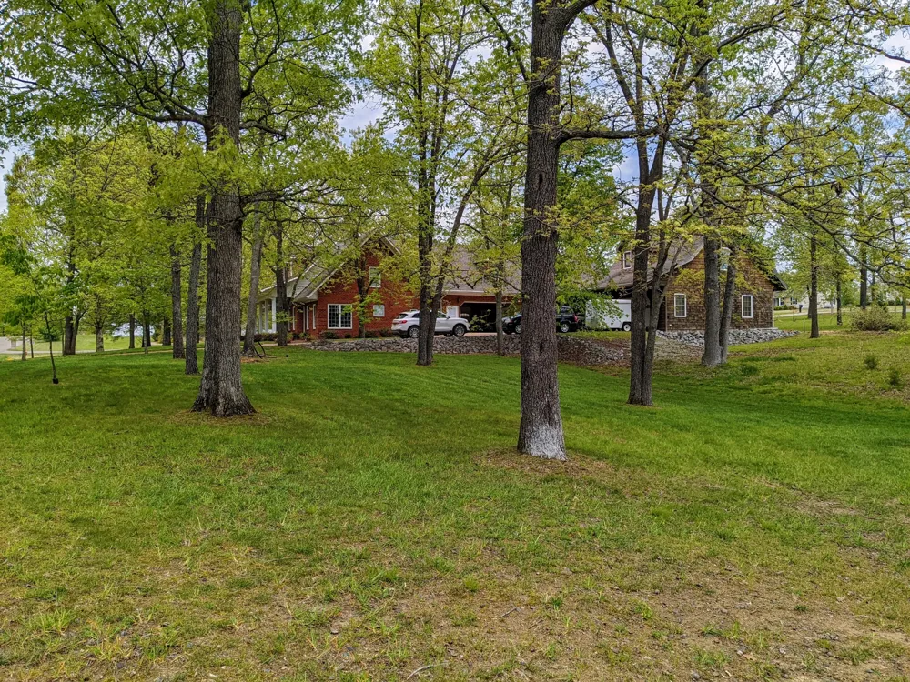 93 Tamatha Dr Paris, TN 38242