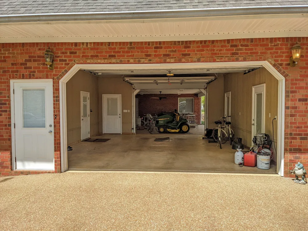 93 Tamatha Dr Paris, TN 38242