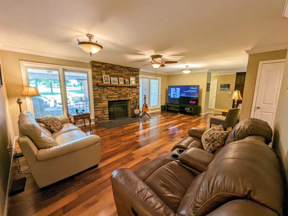 93 Tamatha Dr Paris, TN 38242