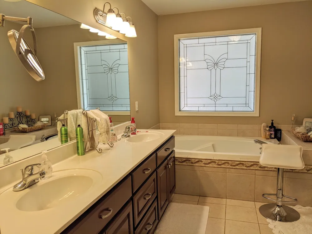 93 Tamatha Dr Paris, TN 38242
