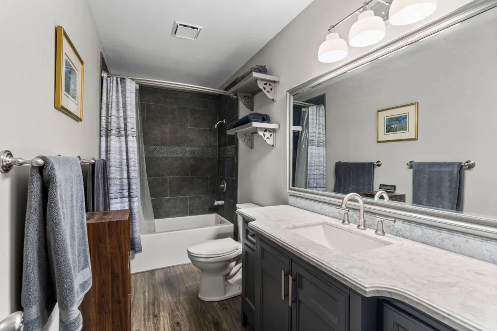 801 Billie Brooks Lane Driftwood, TX 78619