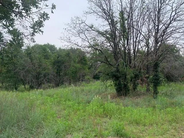 3 Boyd Road Azle, TX 76020