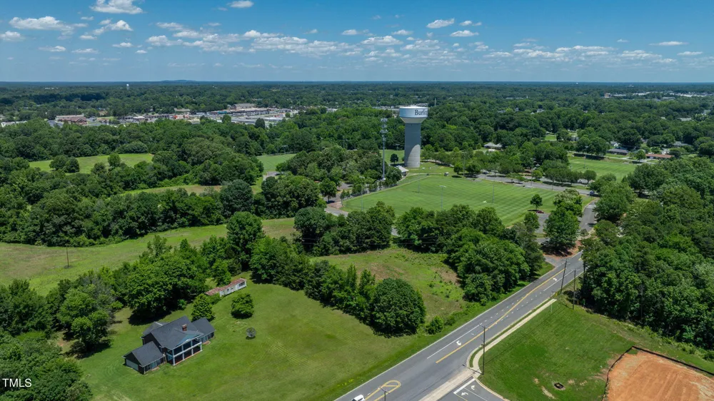 3849 Rural Retreat Road Burlington, NC 27215