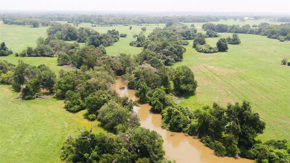 CR 316 Caldwell, TX 77836