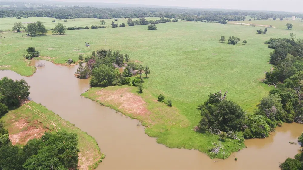CR 316 Caldwell, TX 77836