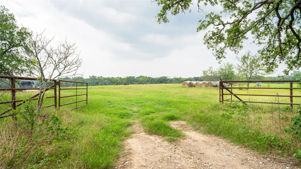 CR 316 Caldwell, TX 77836
