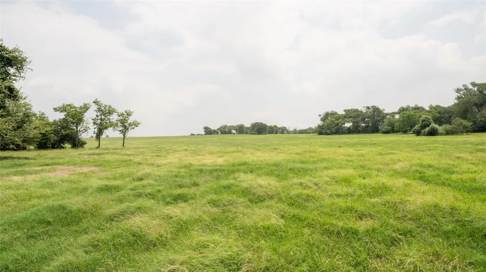 CR 316 Caldwell, TX 77836