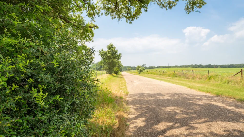 CR 316 Caldwell, TX 77836
