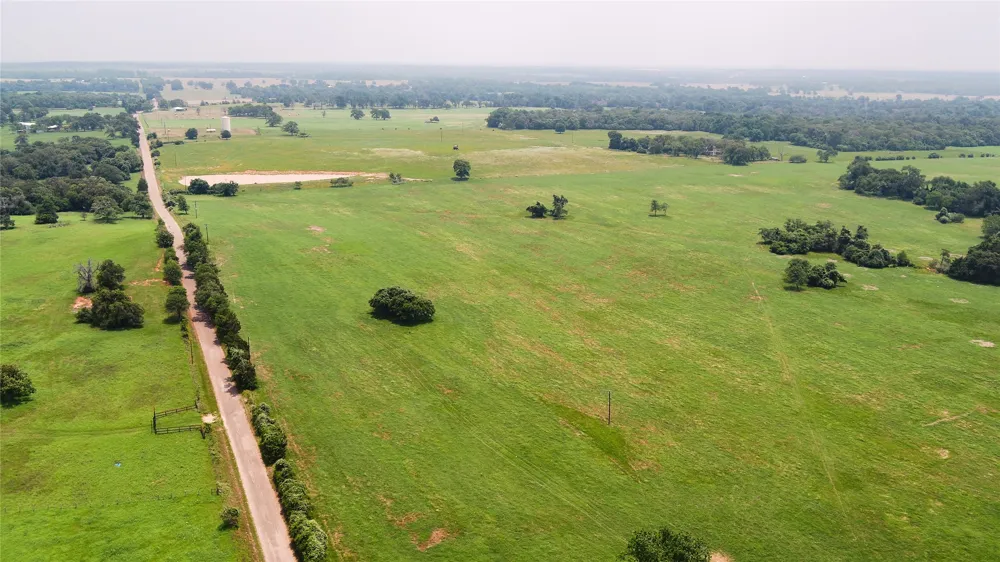 CR 316 Caldwell, TX 77836