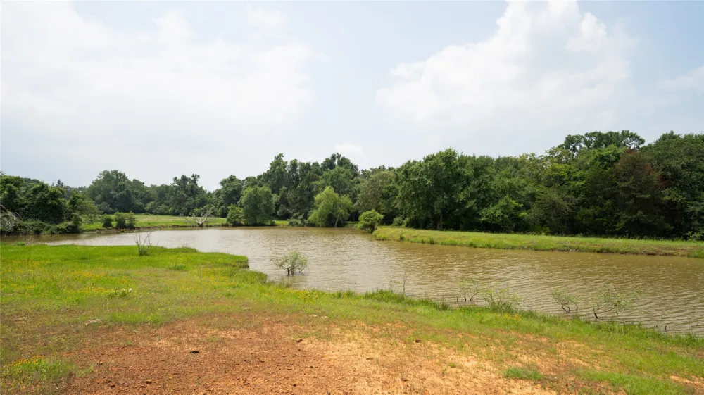 CR 316 Caldwell, TX 77836