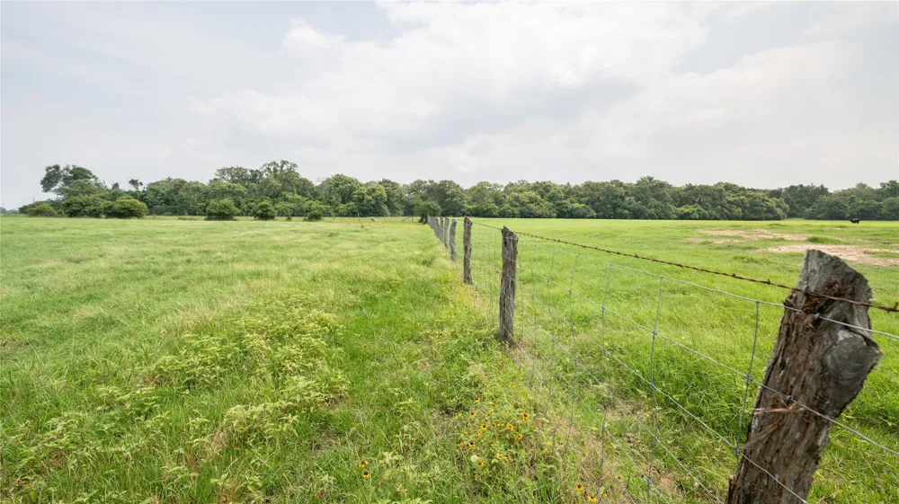 CR 316 Caldwell, TX 77836