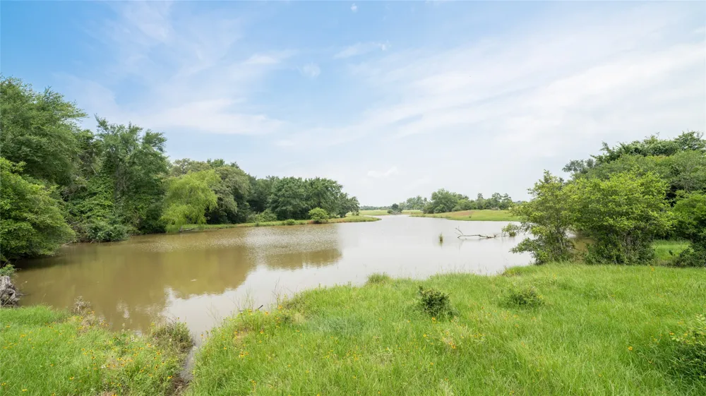 CR 316 Caldwell, TX 77836