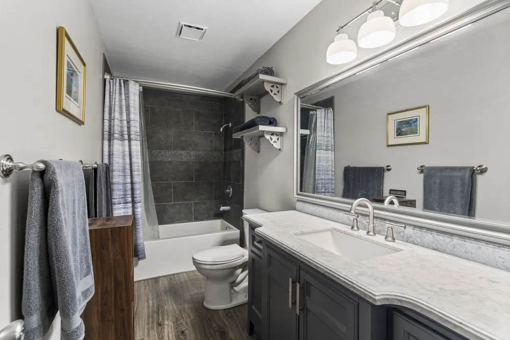 801 Billie Brooks Lane Driftwood, TX 78619