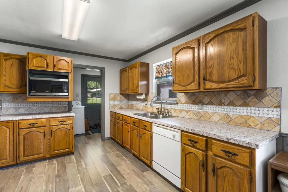 801 Billie Brooks Lane Driftwood, TX 78619