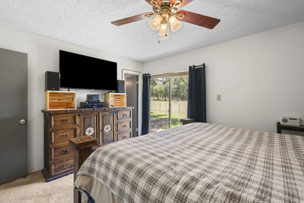 801 Billie Brooks Lane Driftwood, TX 78619