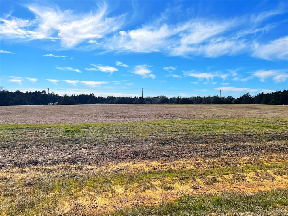 St Andrews Court Gordonville, TX 76245