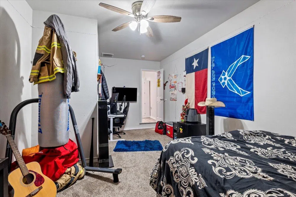 522 Double U Drive Levelland, TX 79336