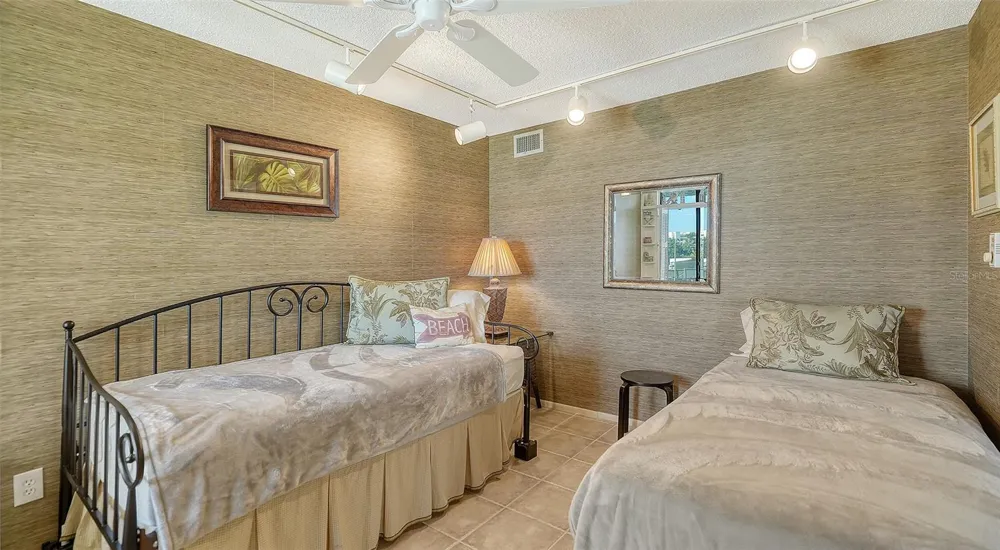 Address Not Shown Longboat Key, FL 34228