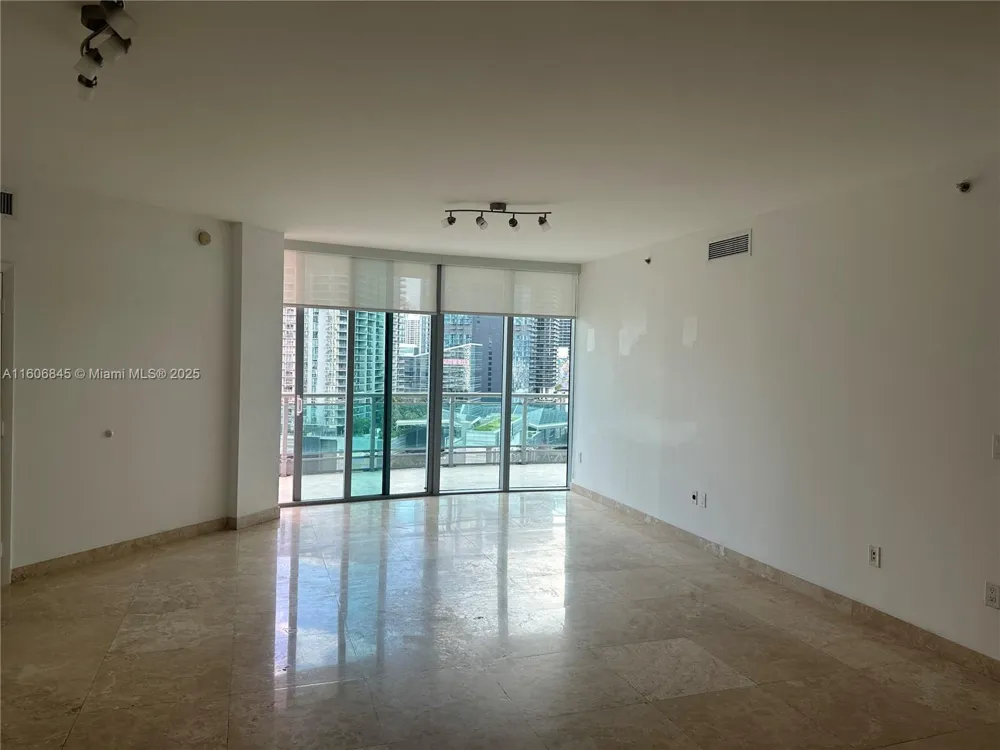350 S Miami Ave #2302 Miami, FL 33130