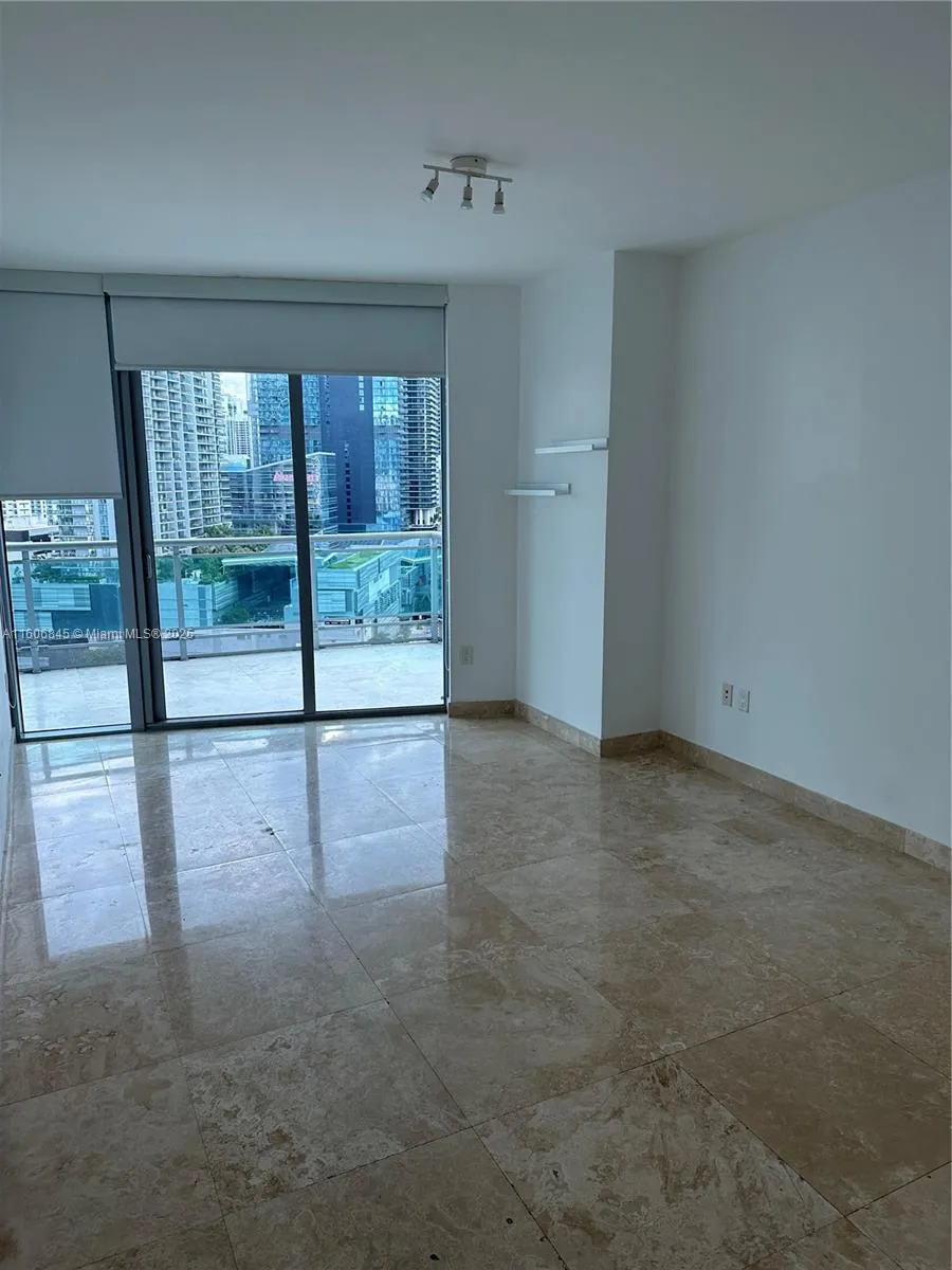 350 S Miami Ave #2302 Miami, FL 33130