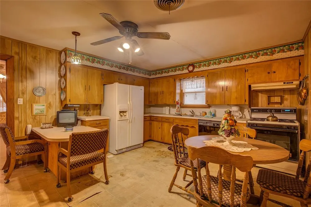 7209 Hackberry Drive Greenville, TX 75402