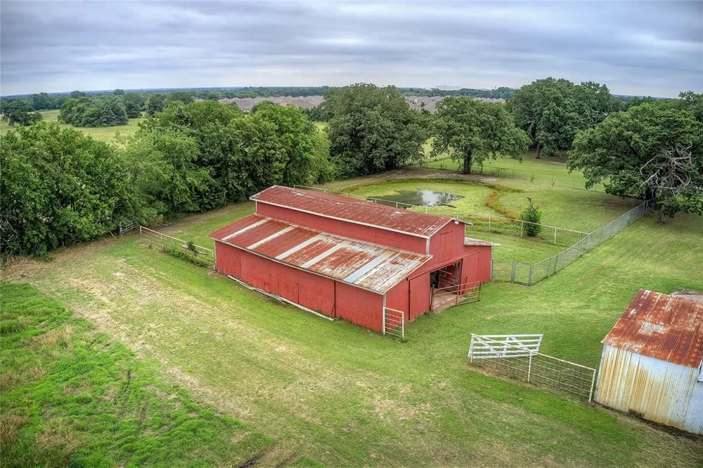 7209 Hackberry Drive Greenville, TX 75402