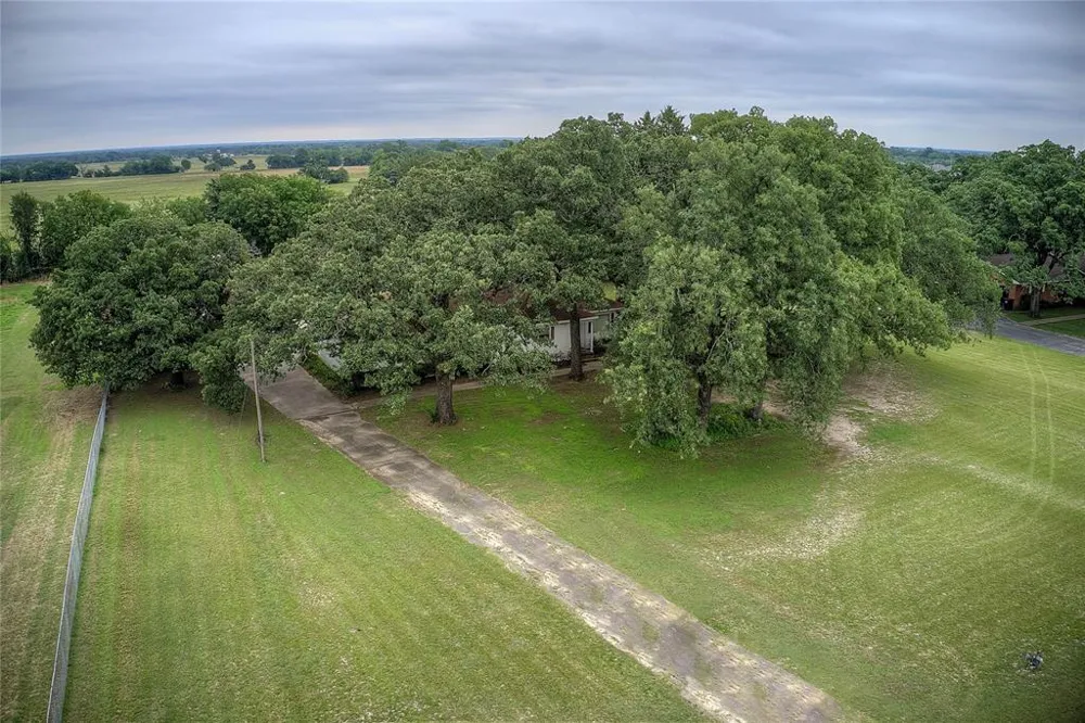 7209 Hackberry Drive Greenville, TX 75402