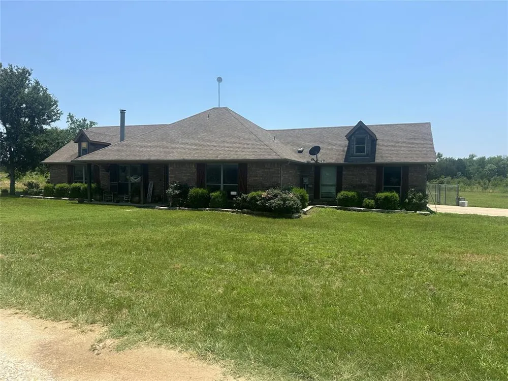 1791 Crawford Lane Graford, TX 76449
