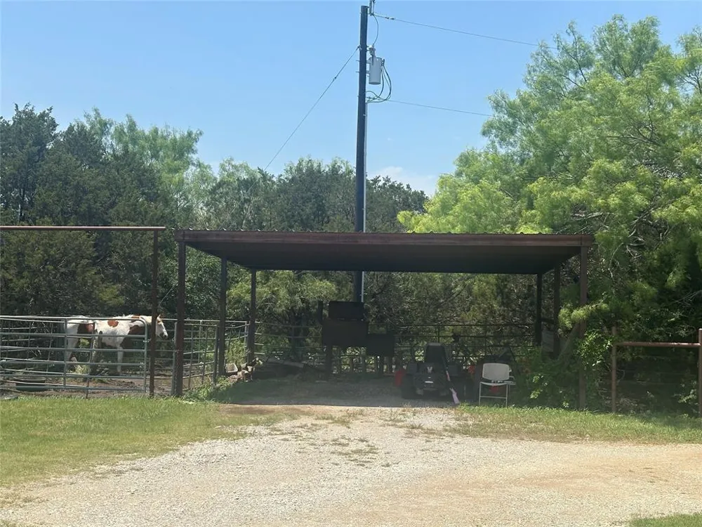 1791 Crawford Lane Graford, TX 76449