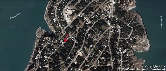 1416 Canyon Edge Canyon Lake, TX 78133