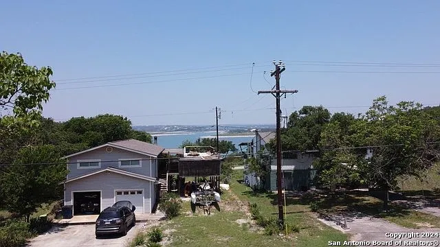 1416 Canyon Edge Canyon Lake, TX 78133