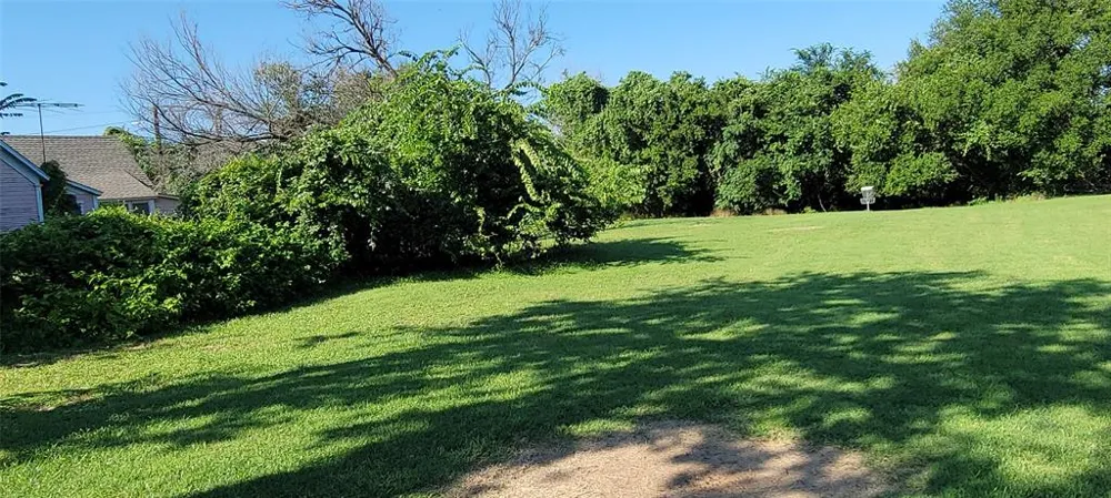 208 Optimist Road Springtown, TX 76082