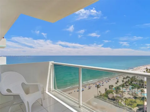 3725 S OCEAN DR #1506