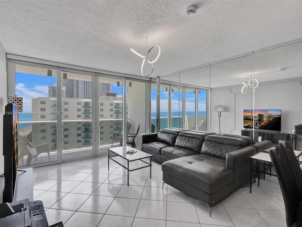 3725 S OCEAN DR #1506 Hollywood, FL 33019