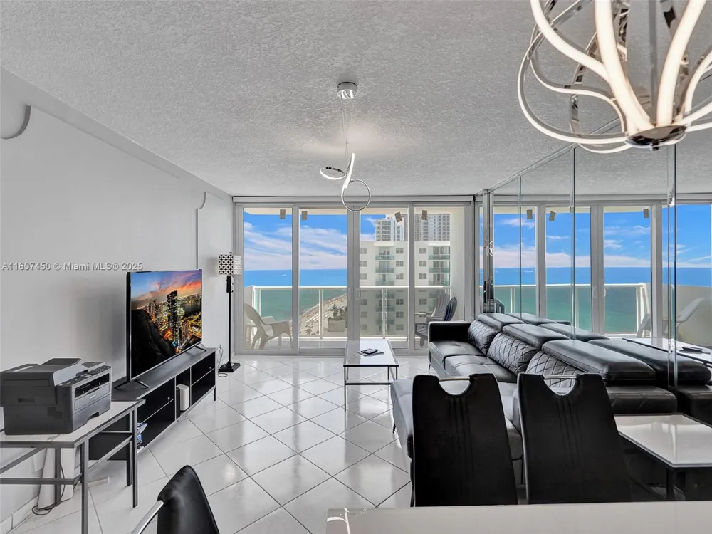 3725 S OCEAN DR #1506 Hollywood, FL 33019