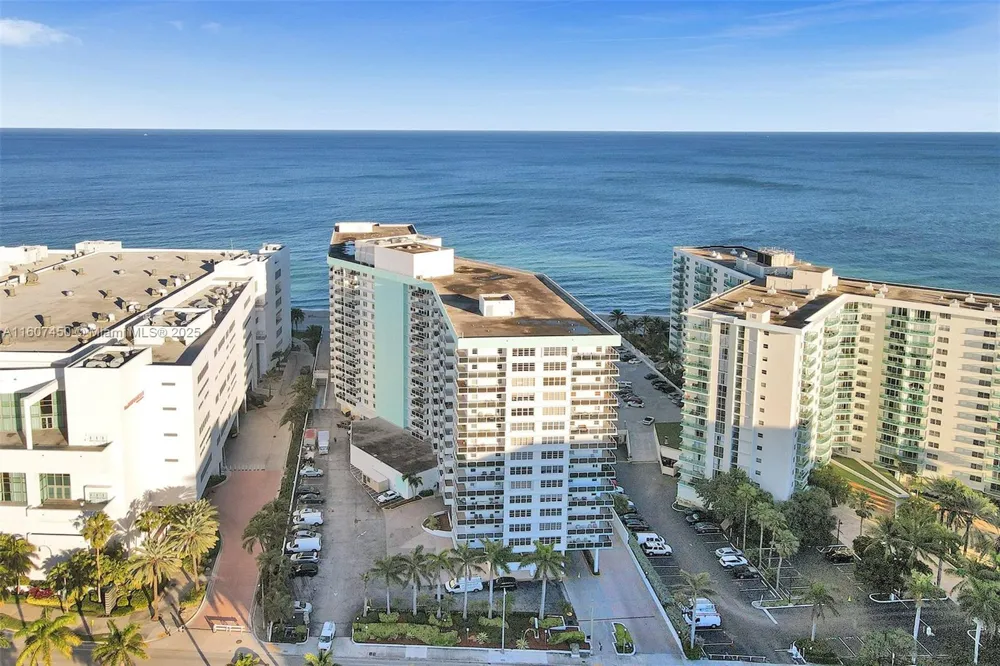 3725 S OCEAN DR #1506 Hollywood, FL 33019