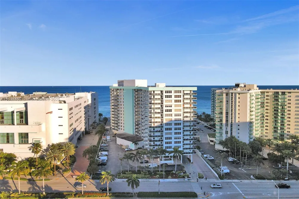 3725 S OCEAN DR #1506 Hollywood, FL 33019