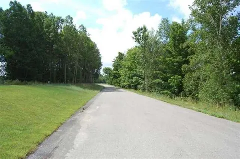 282 Lakeview Trail