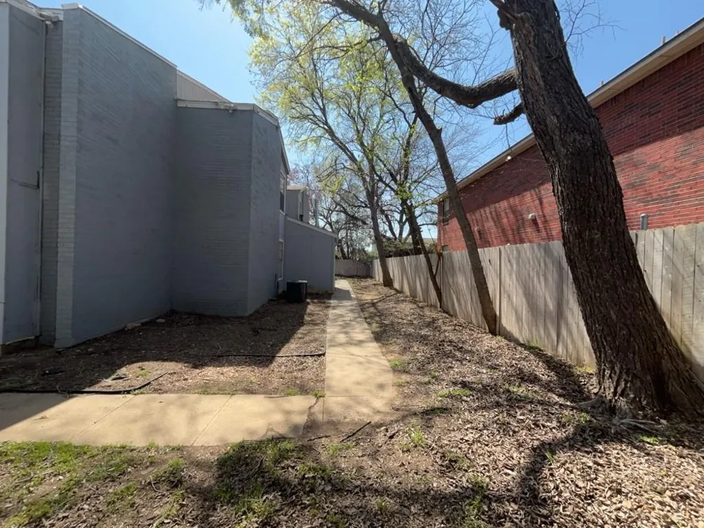 219 Fry Street #11 Denton, TX 76201