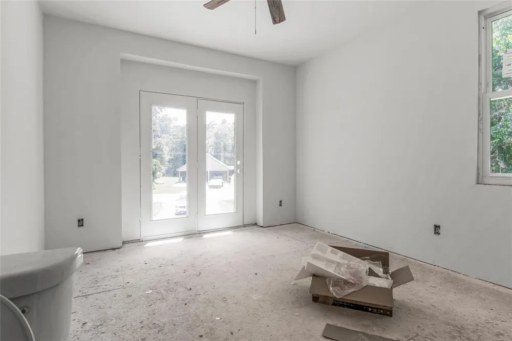 23902 Creek Wood Drive Spring, TX 77389
