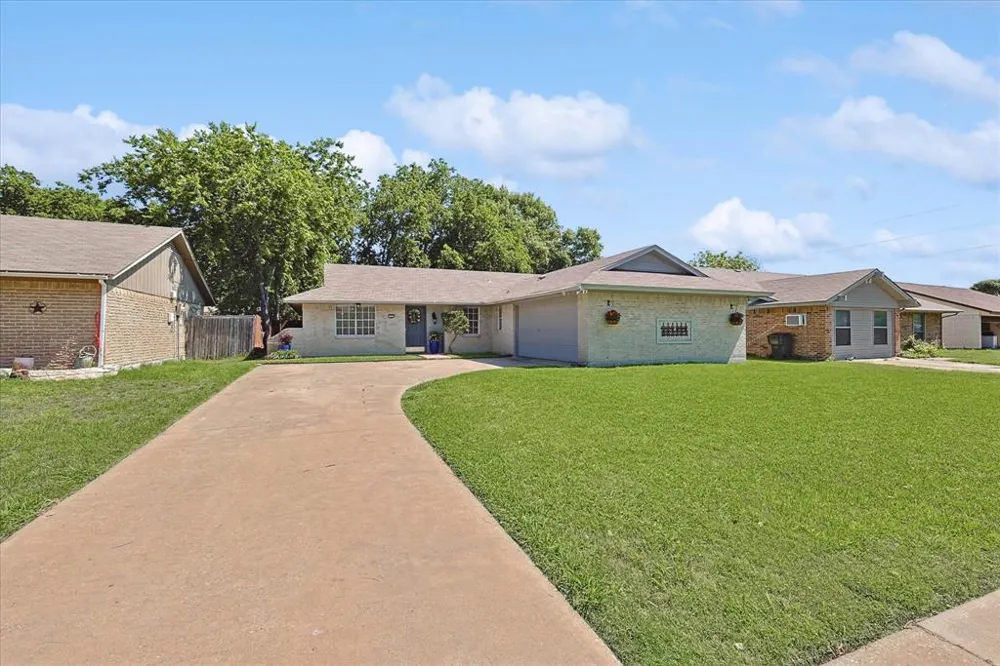 3529 Shorecrest Drive Plano, TX 75074